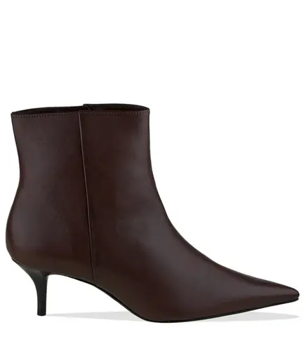 BOTA SALTO MÉDIO SCHUTZ MARROM
