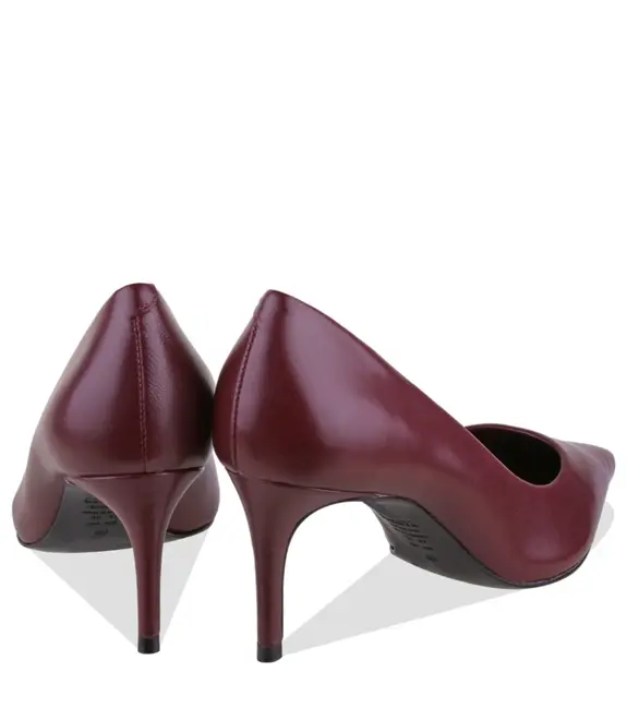SCARPIN SALTO MÉDIO SCHUTZ VINHO