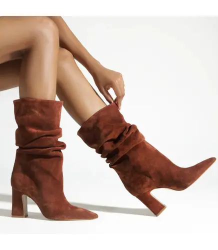 BOTA SALTO ALTO HARRIET SCHUTZ MARROM