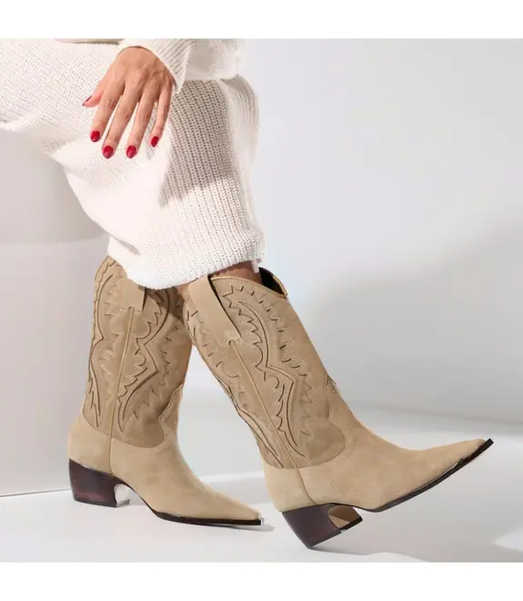 BOTA SALTO BAIXO COWBOY LUIZA BARCELOS BEGE
