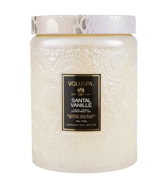 VELA AROMÁTICA 100H POTE VIDRO RELEVO SANTAL VANILLE VOLUSPA