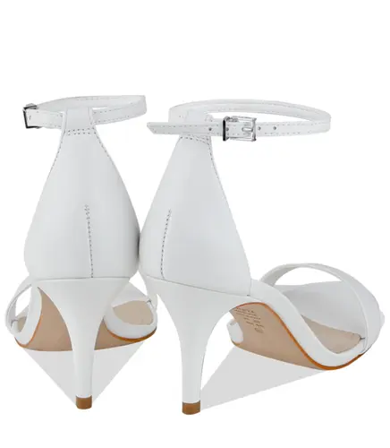 SANDÁLIA SALTO MÉDIO GISELE SCHUTZ BRANCO