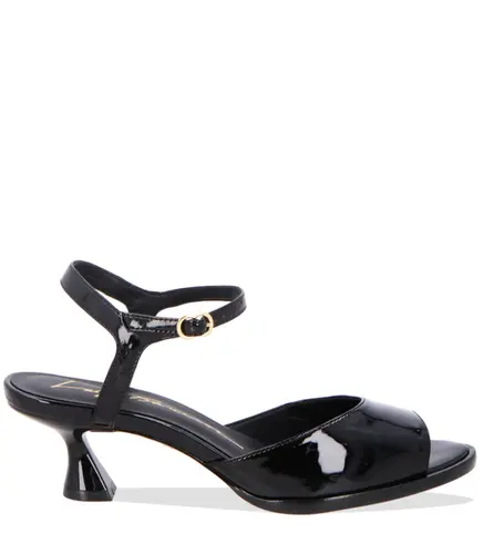 SANDÁLIA SALTO MÉDIO LUIZA BARCELOS PRETO