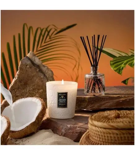VELA AROMÁTICA COPO VIDRO CLÁSSICO 60H TAHITIAN COCONUT VANILLA VOLUSPA