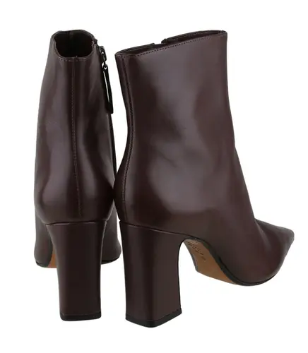 BOTA SALTO ALTO DRESSY SCHUTZ MARROM