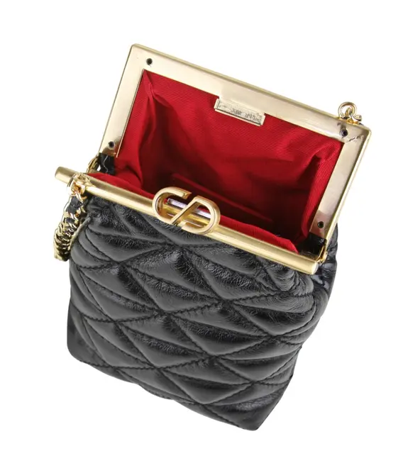 BOLSA PEQUENA MATELASSÊ SCHUTZ PRETO