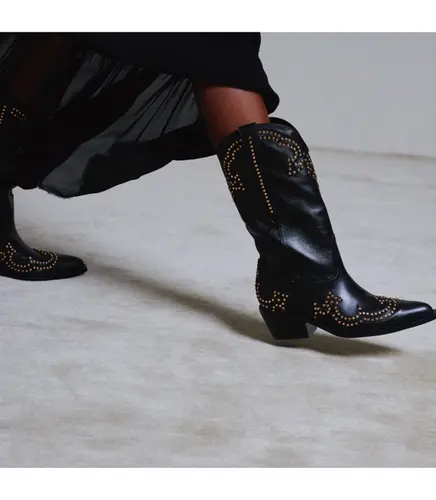 BOTA LUIZA BARCELOS