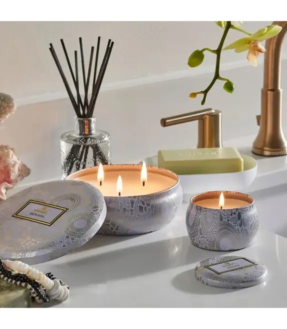 MINI VELA AROMÁTICA LATA RELEVO 25H MOKARA VOLUSPA