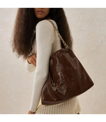 BOLSA DAYSE HOBO ISLA CARAMELO