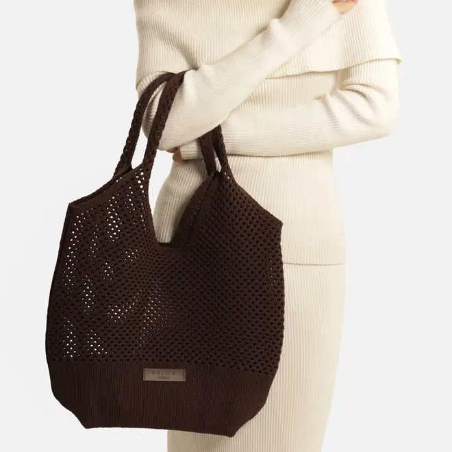 BOLSA GRANDE SHOPPING KNIT BRIZZA AREZZO MARROM
