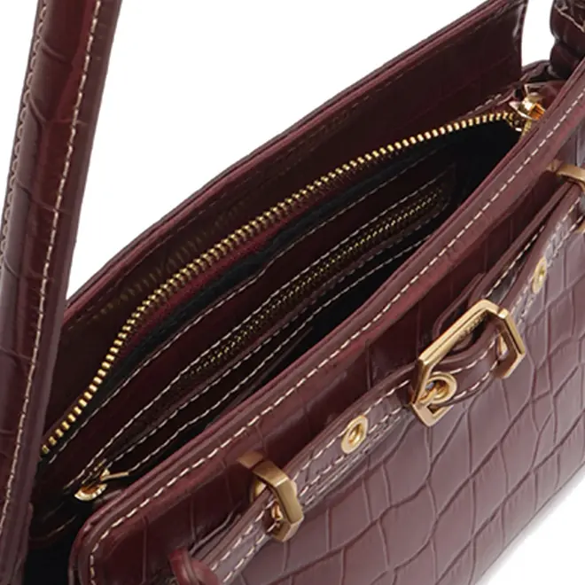 BOLSA PEQUENA AREZZO VINHO