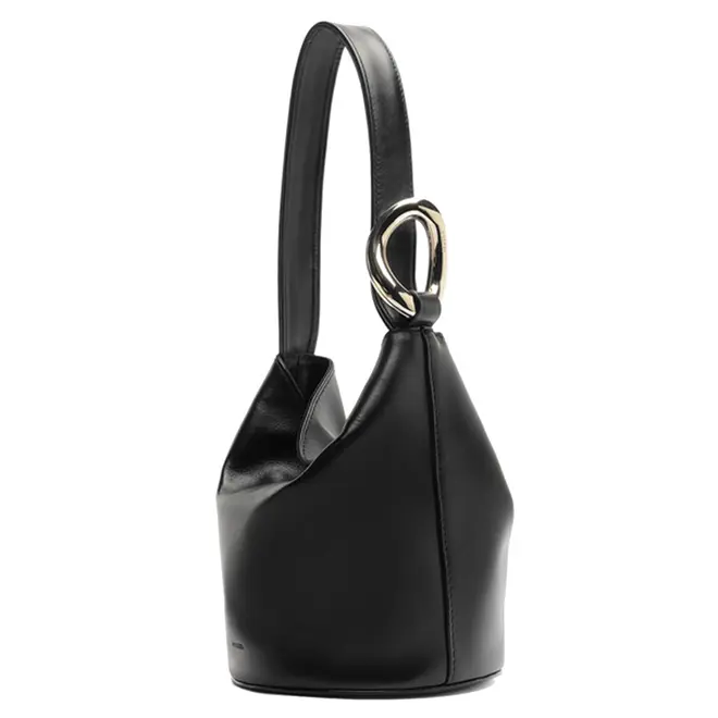 BOSLA PEQUENA BUCKET AREZZO PRETO