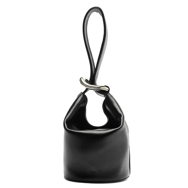BOSLA PEQUENA BUCKET AREZZO PRETO