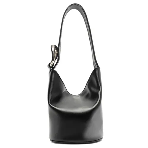 BOSLA PEQUENA BUCKET AREZZO PRETO