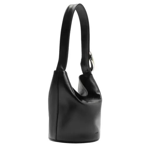 BOSLA PEQUENA BUCKET AREZZO PRETO