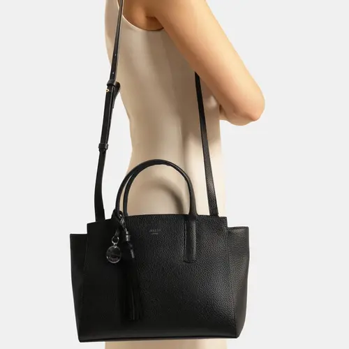 BOLSA GRANDE CHARMS AREZZO PRETO