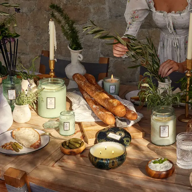 VELA AROMÁTICA COPO VIDRO 60H FRENCH CADE LAVENDER