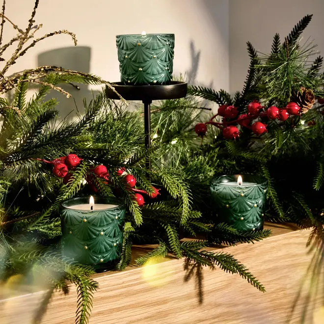 KIT 3 MINI VELAS AROMÁTICAS 25H NOBLE FIR GARLAND