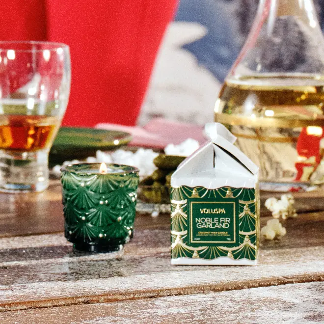 MINI VELA AROMÁTICA ORN PED 25H NOBLE FIR GARLAND