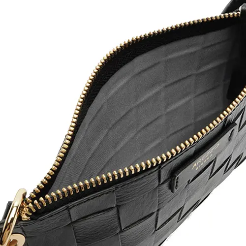 BOLSA PEQUENA TRESSÊ AREZZO PRETO