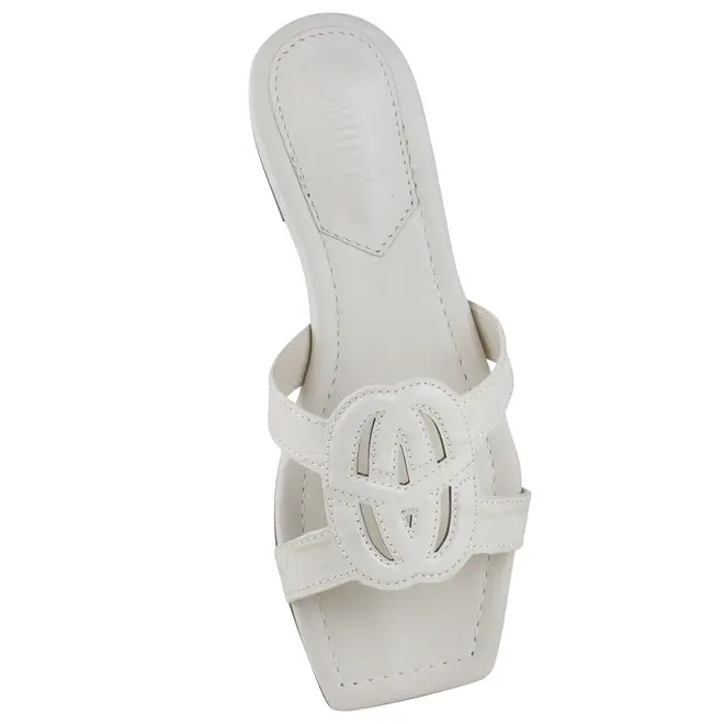 SANDÁLIA RASTEIRA CROCO SCHUTZ BRANCO