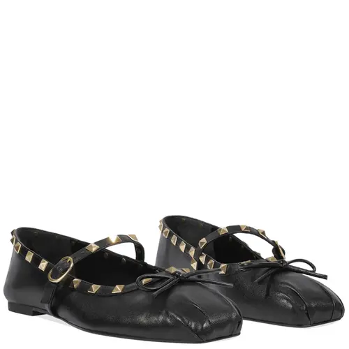 SAPATILHA TACHAS SCHUTZ PRETO