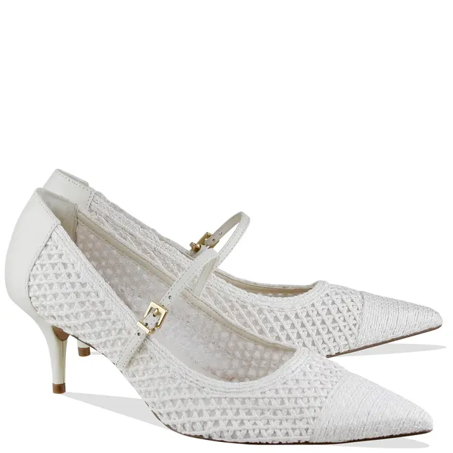 SCARPIN SALTO MÉDIO CROCHÊ AREZZO BRANCO